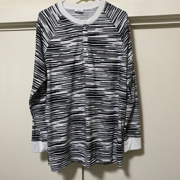 LuLaRoe black & white stripe, tunic w/3 button front, size XL - Picture 1 of 12